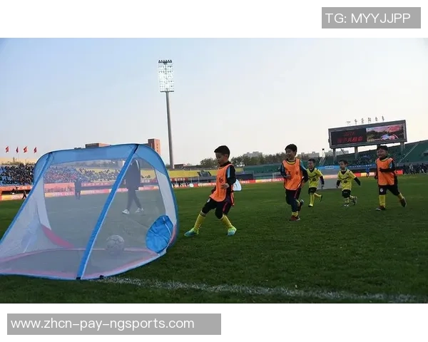 探索足球服的时尚潮流与实用性在yupoo平台的精彩展示