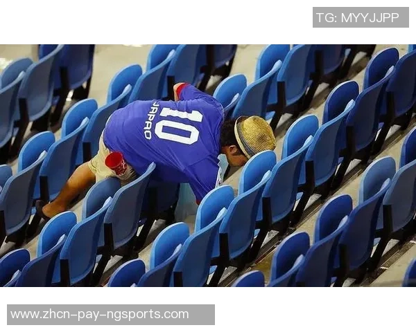 足球毒奶的含义解析与其在球迷文化中的影响探讨